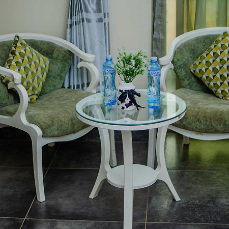 La Grande Hotel Kampala Kültér fotó
