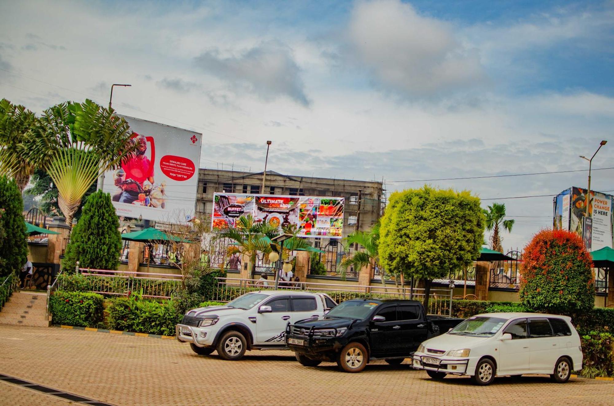 La Grande Hotel Kampala Kültér fotó