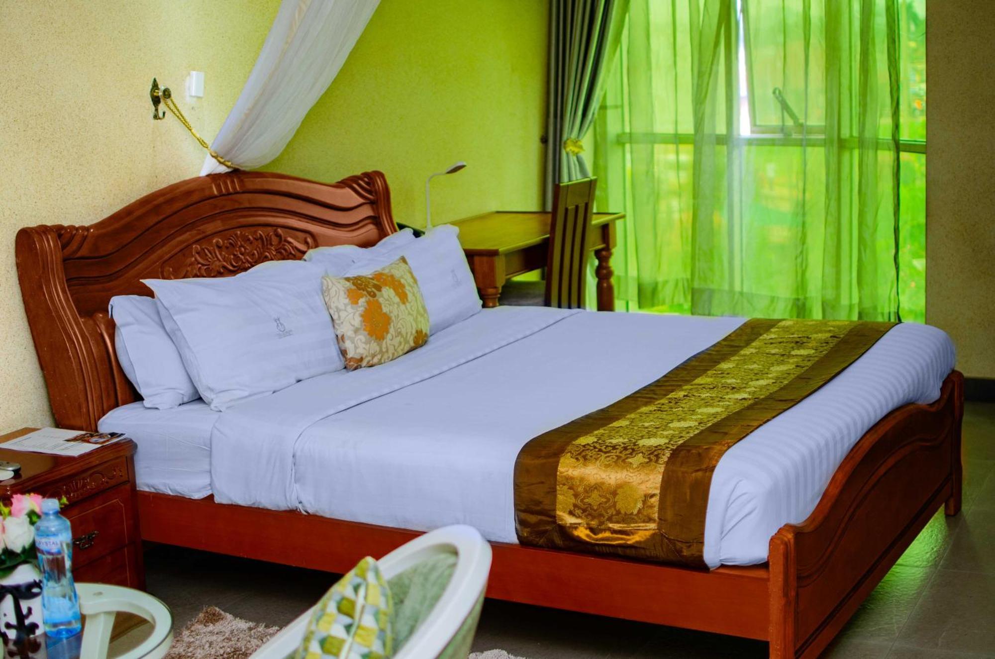 La Grande Hotel Kampala Kültér fotó